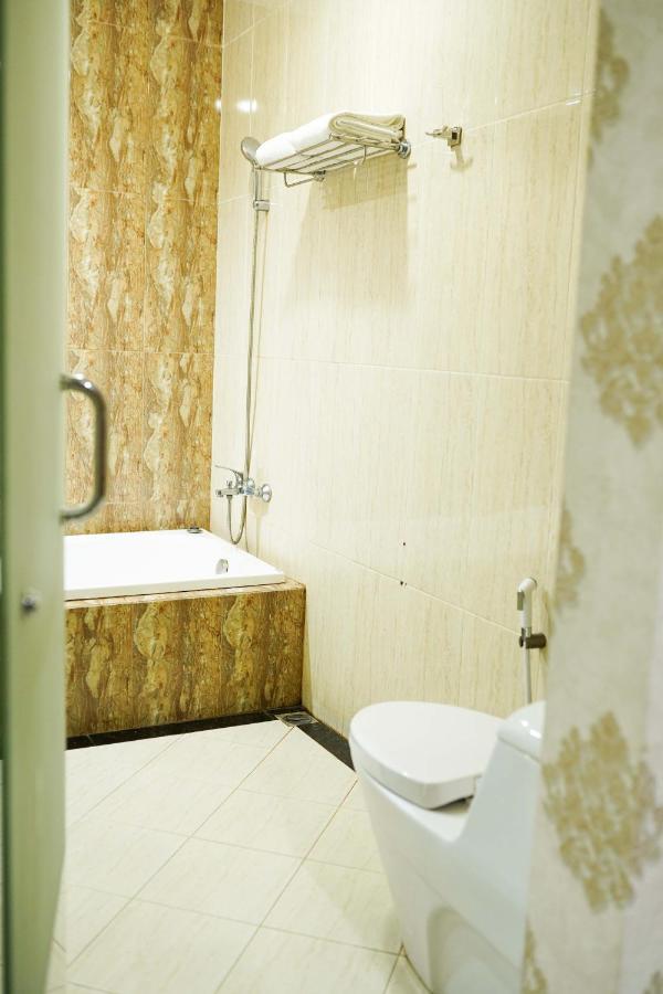 Grand Buana Lestari Hotel Padang  Zewnętrze zdjęcie